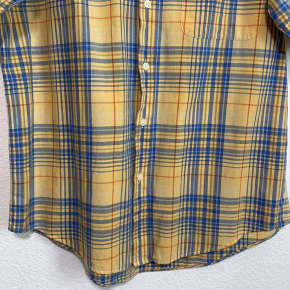 Izod Preppy Saltwater Short Sleeve Business Button Down Plaid Shirt Size M - Picture 4 of 7